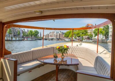 Wolk Salonboot 75 personen