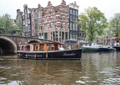 Salonboot De Zonneboot 12 personen